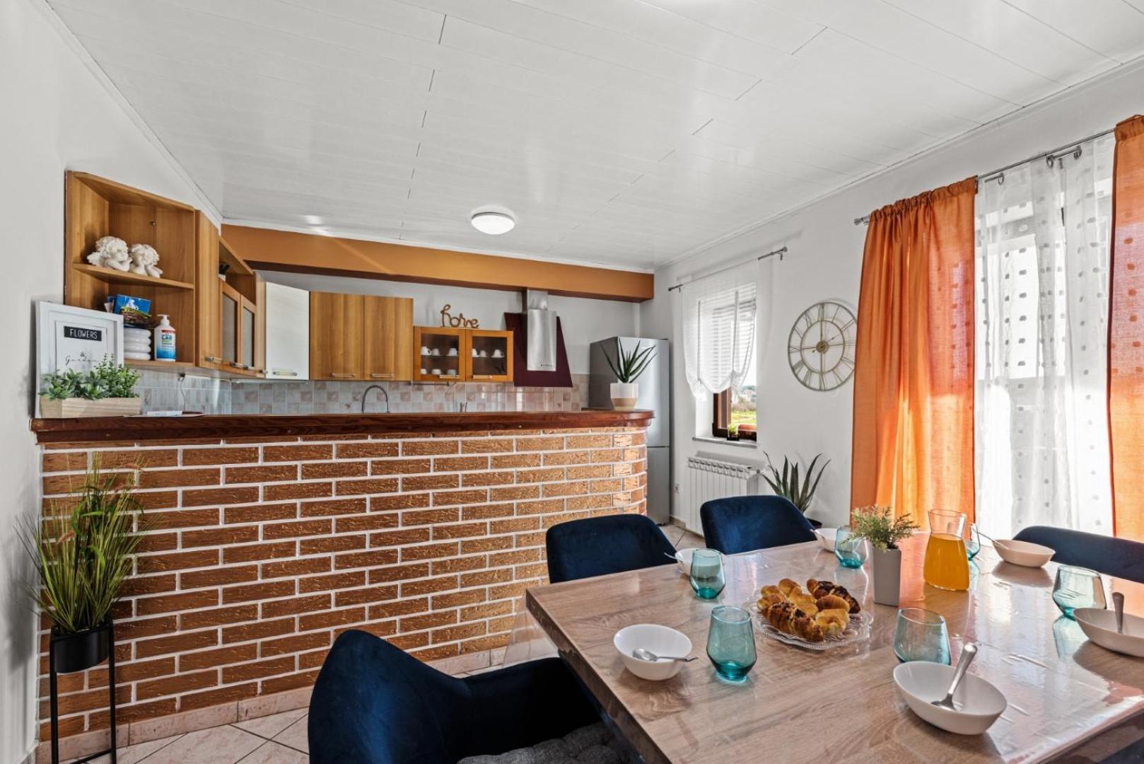 Sea View Apartments With Shared Pool Pomer Eksteriør billede