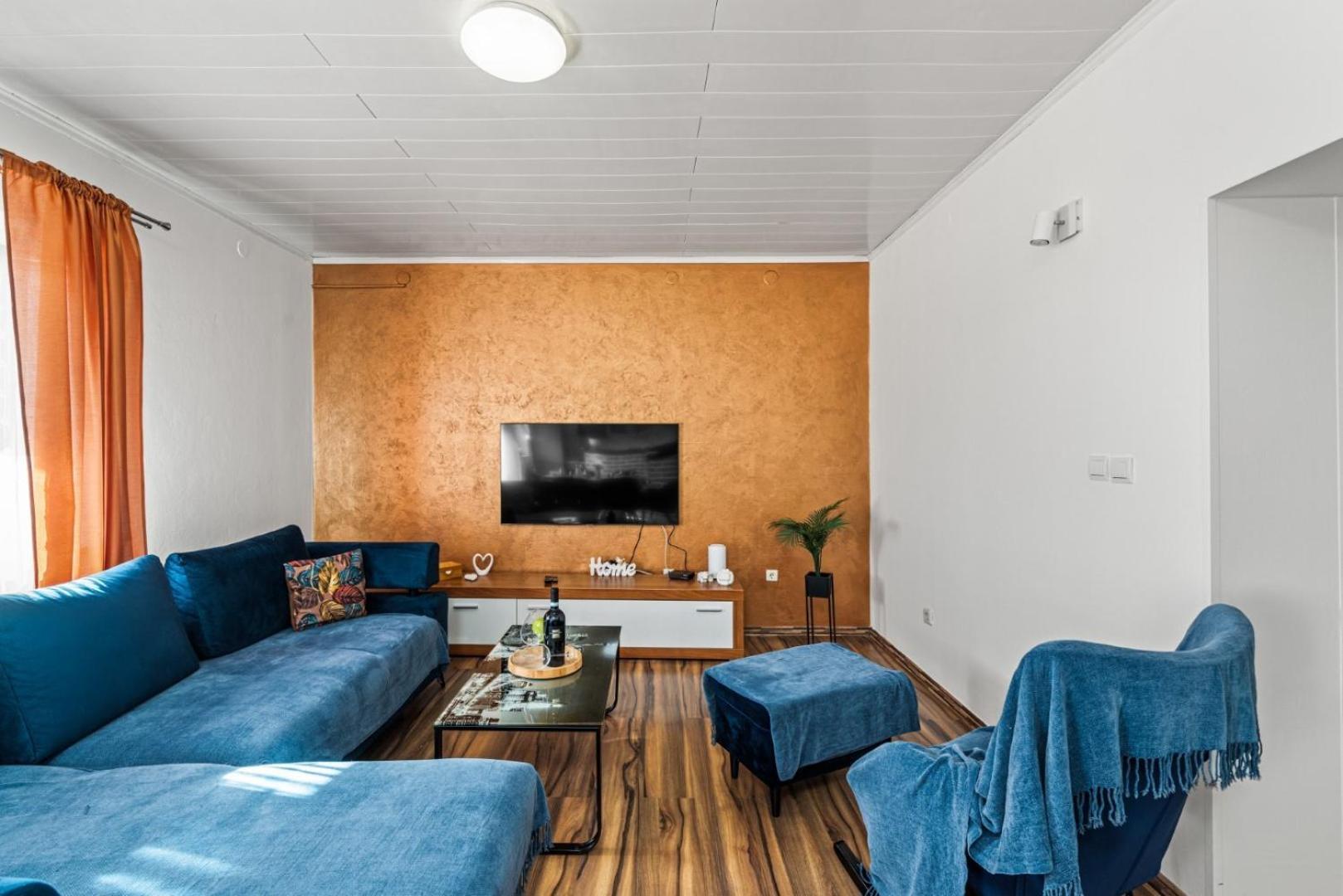 Sea View Apartments With Shared Pool Pomer Eksteriør billede